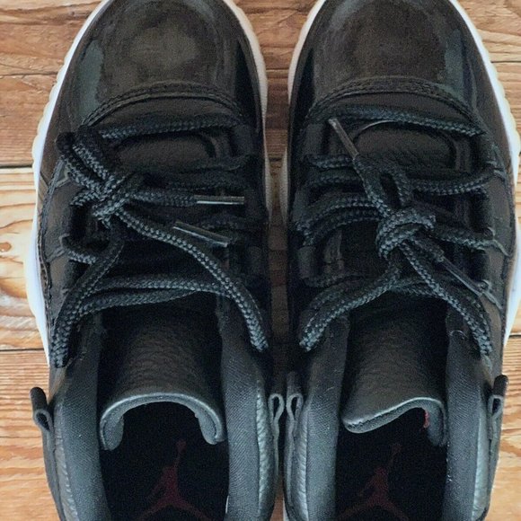 Nike Jordan 11 Retro Low Shoes (AV2187-001) Men\'s Size 5.5 Women’s Size 7 New